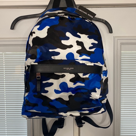 NWT Michael Kors Camo Print Full-size backpack Black & Blue Lightweight Carryall
